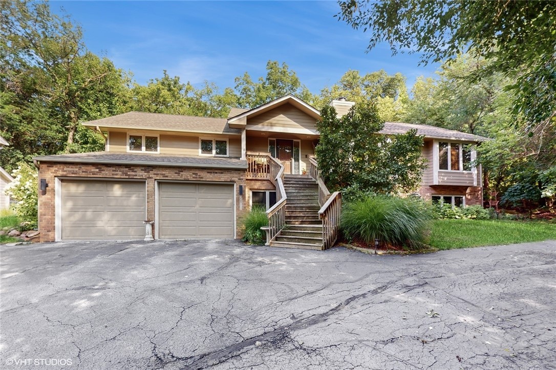 Druid Hill Dr, Des Moines, IA 50315