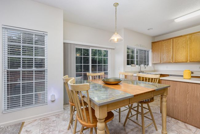 BreakfastRoom | Image 14