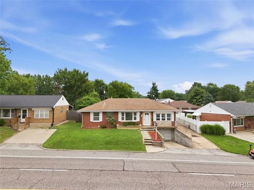 9409 Reavis Barracks Road, St Louis, MO, 63123 | Card Image