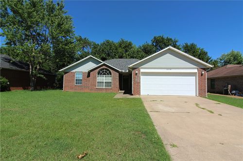 2103 Se S St, Bentonville, AR, 72712-3799 | Card Image
