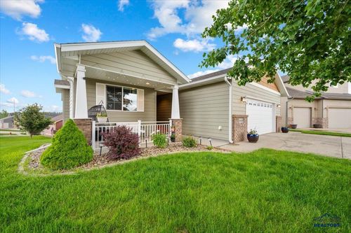 6408 Sahalee Ct, RAPID CITY, SD, 57702-7089 | Card Image