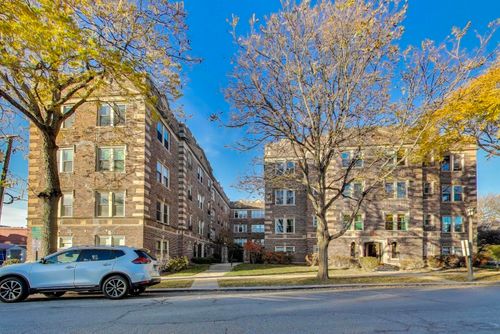 apt-3e-75 E Harris Ave, La Grange, IL, 60525-5347 | Card Image