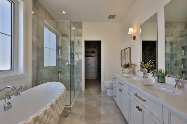 363 Church Avenue, House other with 6 bedrooms, 3 bathrooms and 4 parking in Raymond AB | Image 20