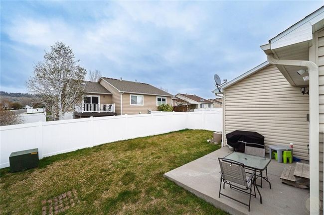 3863 Avenue D, Townhouse with 3 bedrooms, 3 bathrooms and null parking in Billings MT | Image 5