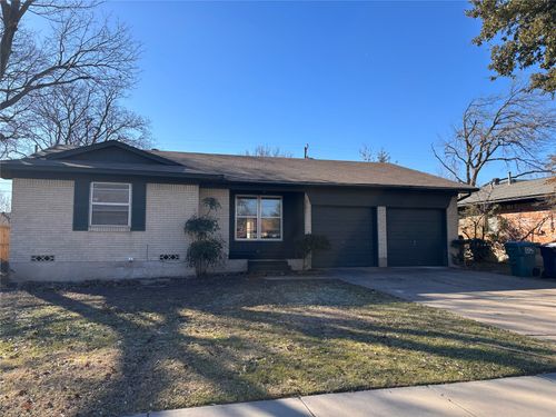 1705 Westchester St, Denton, TX, 76201-2552 | Card Image