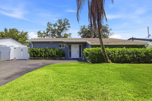 6444 Oak St, Hollywood, FL, 33024-2033 | Card Image