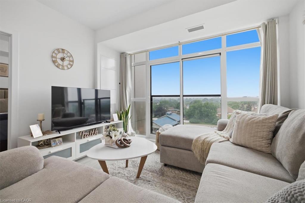 Residential Lease in Waterdown 3