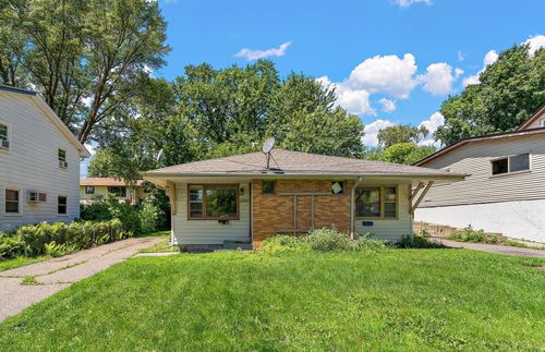 4030 Cleveland St Ne, Columbia Heights, MN, 55421-3346 | Card Image
