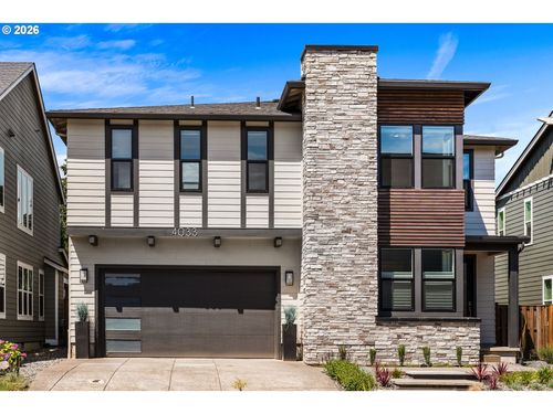4033 Nw 60th Cir, Camas, WA, 98607-8032 | Card Image