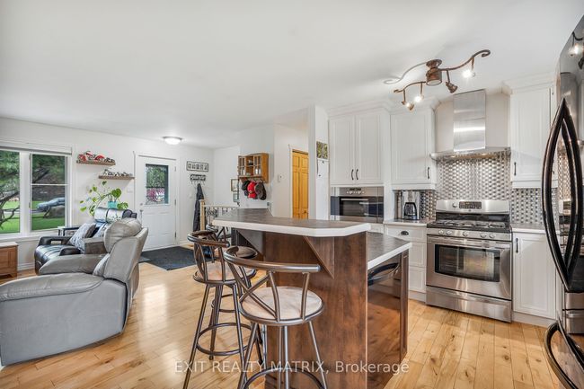 1120 Cedres St, House other with 3 bedrooms, 1 bathrooms and 10 parking in Chute A Blondeau ON | Image 10