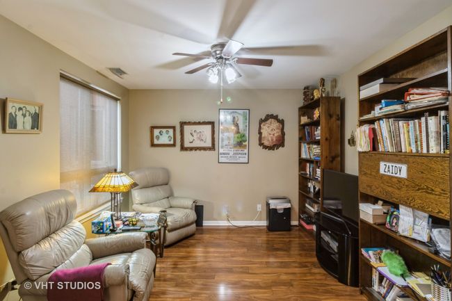 APT-102 - 3100 Lexington Ln, Condo with 2 bedrooms, 3 bathrooms and 2 parking in Glenview IL | Image 11