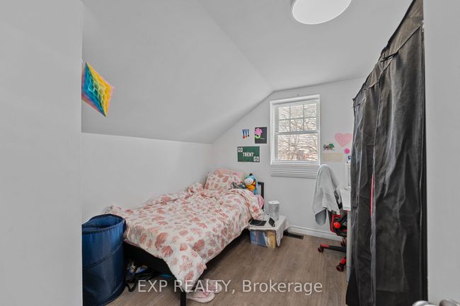209 Rubidge St, House other with 5 bedrooms, 2 bathrooms and 1 parking in Peterborough ON | Image 15