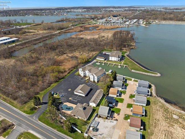 L3F - 6011 E Harbor Rd, Condo with 3 bedrooms, 2 bathrooms and 1 parking in Marblehead OH | Image 58