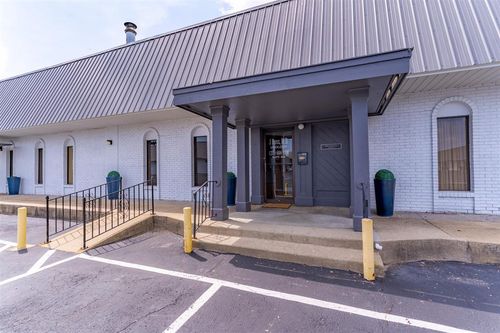 ste-402-2816 Veach Rd, Owensboro, KY, 42303-6298 | Card Image