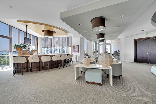APT-1211 - 1 N Ocean Blvd, Condo with 2 bedrooms, 2 bathrooms and null parking in Pompano Beach FL | Image 39