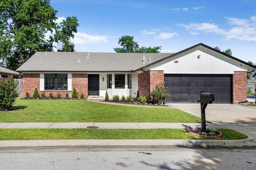 2328 S 100th East Ave, Tulsa, OK, 74129-4430 | Card Image