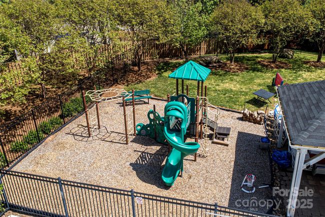 Neighborhood Playground | Image 30