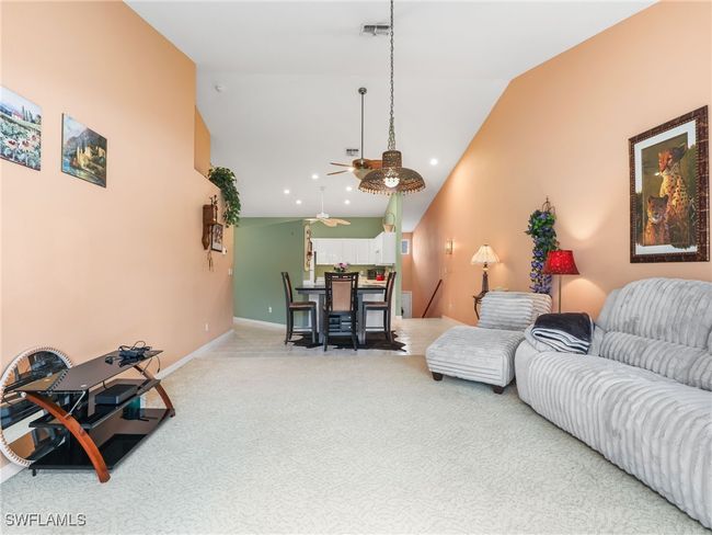 APT-202 - 1170 Partridge Ln, Condo with 2 bedrooms, 2 bathrooms and null parking in NAPLES FL | Image 9