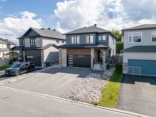 a-846 Rockson Cres, Stittsville, ON, K2S0S6 | Card Image