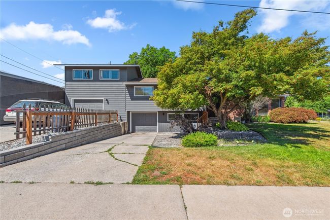 26 Pershing St, House other with 5 bedrooms, 3 bathrooms and 3 parking in Wenatchee WA | Image 6
