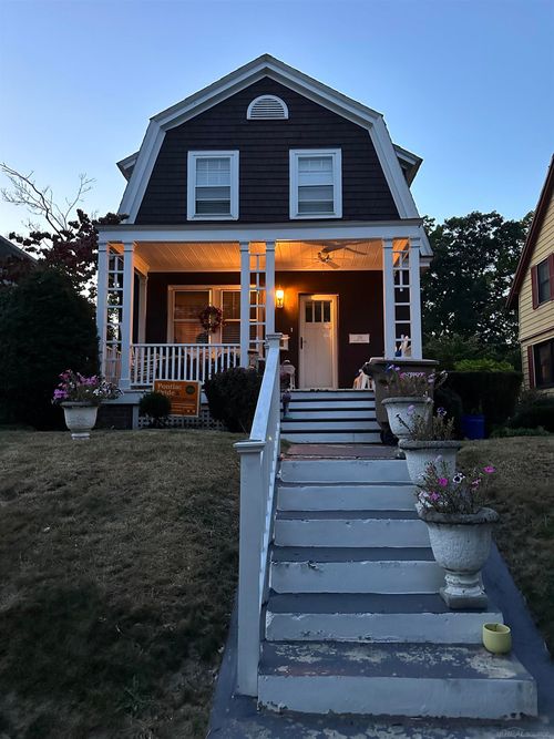 129 Oliver St, Pontiac, MI, 48342-1550 | Card Image