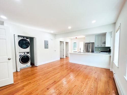 1-27 Waverly St, Boston, MA, 02135-1213 | Card Image