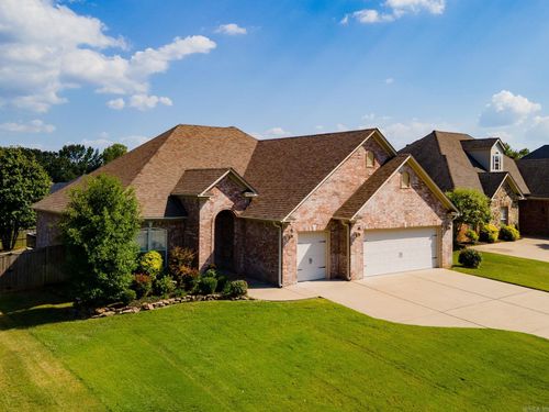 1060 Georgetown Dr, Conway, AR, 72034-9428 | Card Image