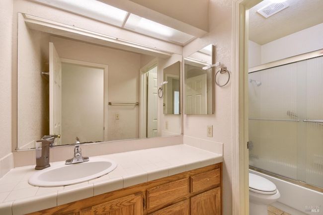 2928 Candleberry Way, House other with 4 bedrooms, 2 bathrooms and 3 parking in Fairfield CA | Image 35
