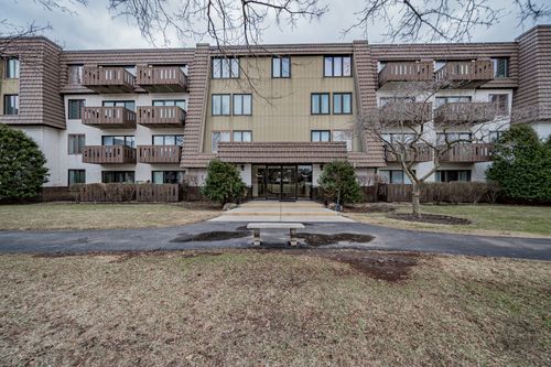 unit-4204-12900 W Heiden Cir, Lake Bluff, IL, 60044-1073 | Card Image