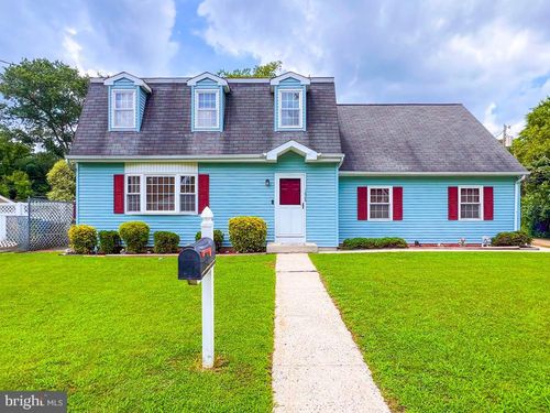 1828 Hazel Ave, BRISTOL, PA, 19007-6704 | Card Image