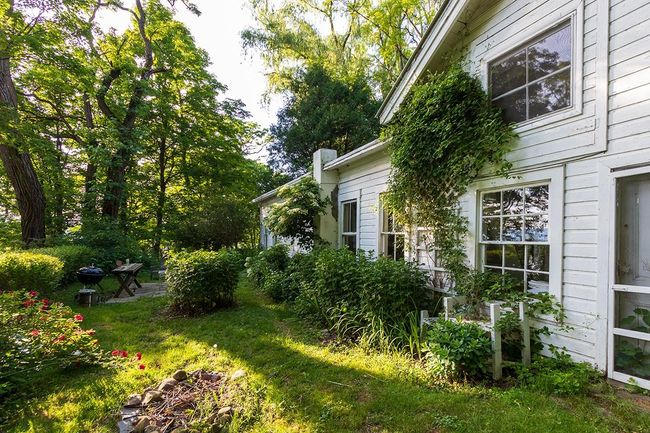 Exterior of apartment | Image 22