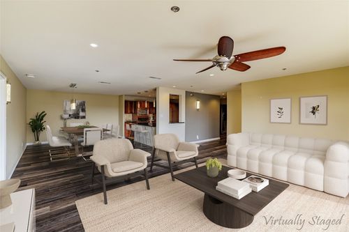 apt-6d3-40 N Interstate 35, Austin, TX, 78701-4356 | Card Image