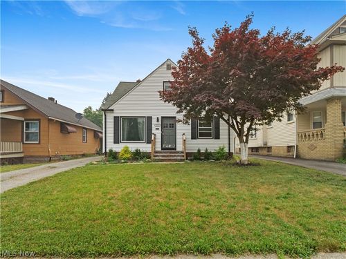 3713 E 153rd St, Cleveland, OH, 44120-4911 | Card Image