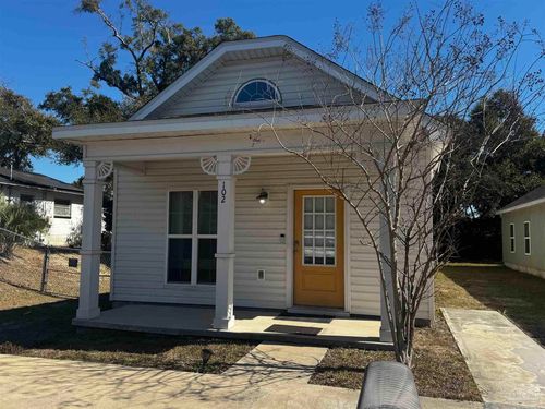 102 S G St, Pensacola, FL, 32502-4532 | Card Image