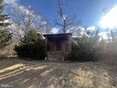 35 Houck Road, WESTMINSTER, MD, 21157 | Card Image