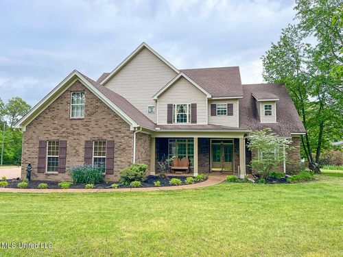 7401 Michael Dr, Hernando, MS, 38632-6321 | Card Image