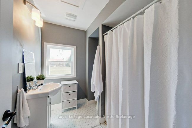 35 Caroline St E, House other with 2 bedrooms, 2 bathrooms and 3 parking in Creemore ON | Image 23