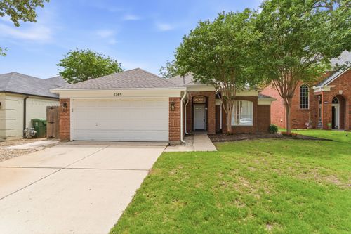 1745 Meyerwood Ln S, Flower Mound, TX, 75028-7325 | Card Image