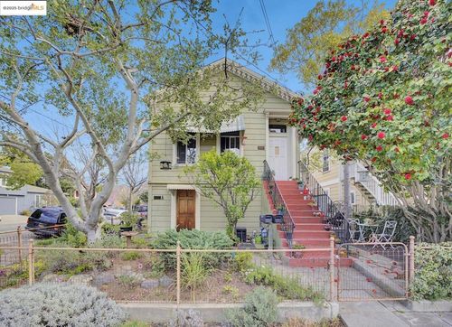 1220 9th St, Alameda, CA, 94501-3952 | Card Image