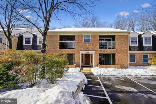apt-304-5902 Cove Landing Rd, BURKE, VA, 22015-4714 | Card Image