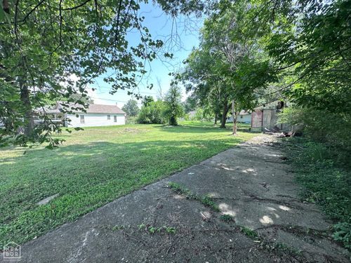 358 S Monroe Ave, Piggott, AR, 72454-2828 | Card Image
