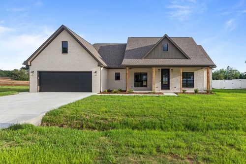 110 Spry Way, Killen, AL, 35645-2200 | Card Image