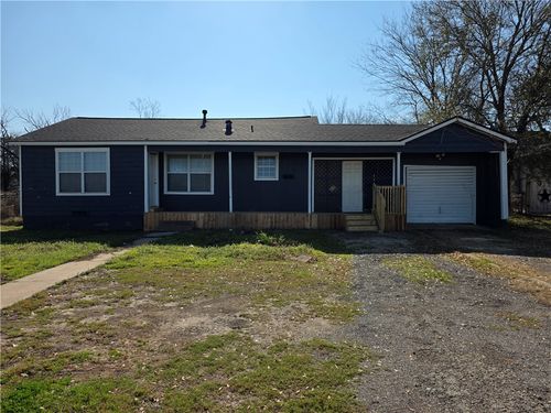 105 W Villa Maria Rd, Bryan, TX, 77801-3028 | Card Image