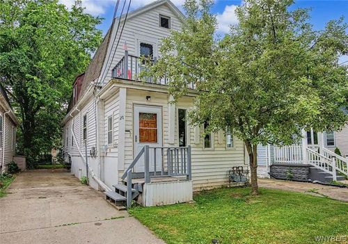 31 Riverside Ave, Buffalo, NY, 14207-1406 | Card Image
