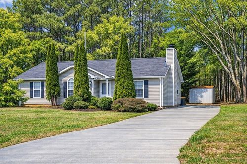 275 Southern Trace Way, ROCKMART, GA, 30153-6483 | Card Image