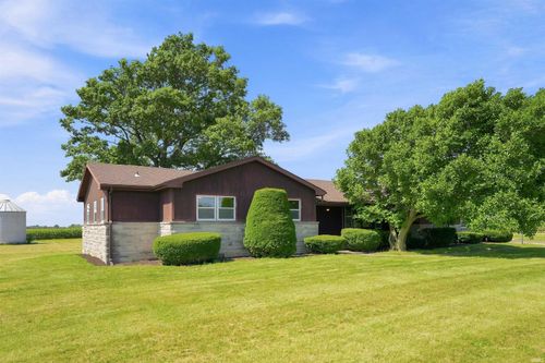 3203 S 400 W, Kokomo, IN, 46902-9120 | Card Image