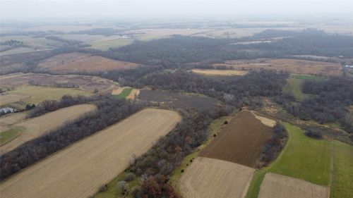 1074 310th St, Bussey, IA, 50044-8001 | Card Image