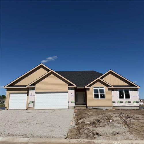 2347 Foxtail Dr, Kearney, MO, 64060-8396 | Card Image
