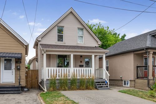 71 Robins Ave, Hamilton, ON, L8H4N3 | Card Image