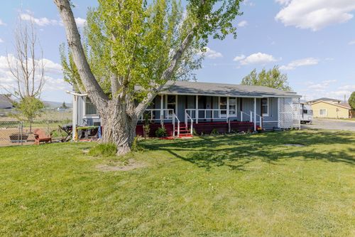 2447 Nw Mcdougal Ct, Prineville, OR, 97754-9303 | Card Image